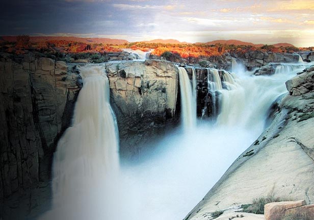 VICTORIA FALLS /
                CHOBE SAFARI EXPERIENCE